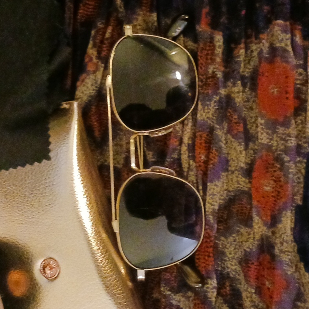 Oliver Peoples Mandeville Sunglasses